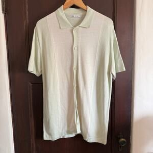 ZARA | Men's Mint Green and Cream Lightweight Knit Collared Shirt Resortwear Med